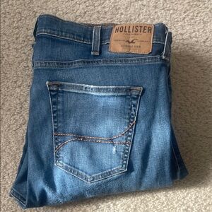 Hollister Men's Classic Denim Jeans